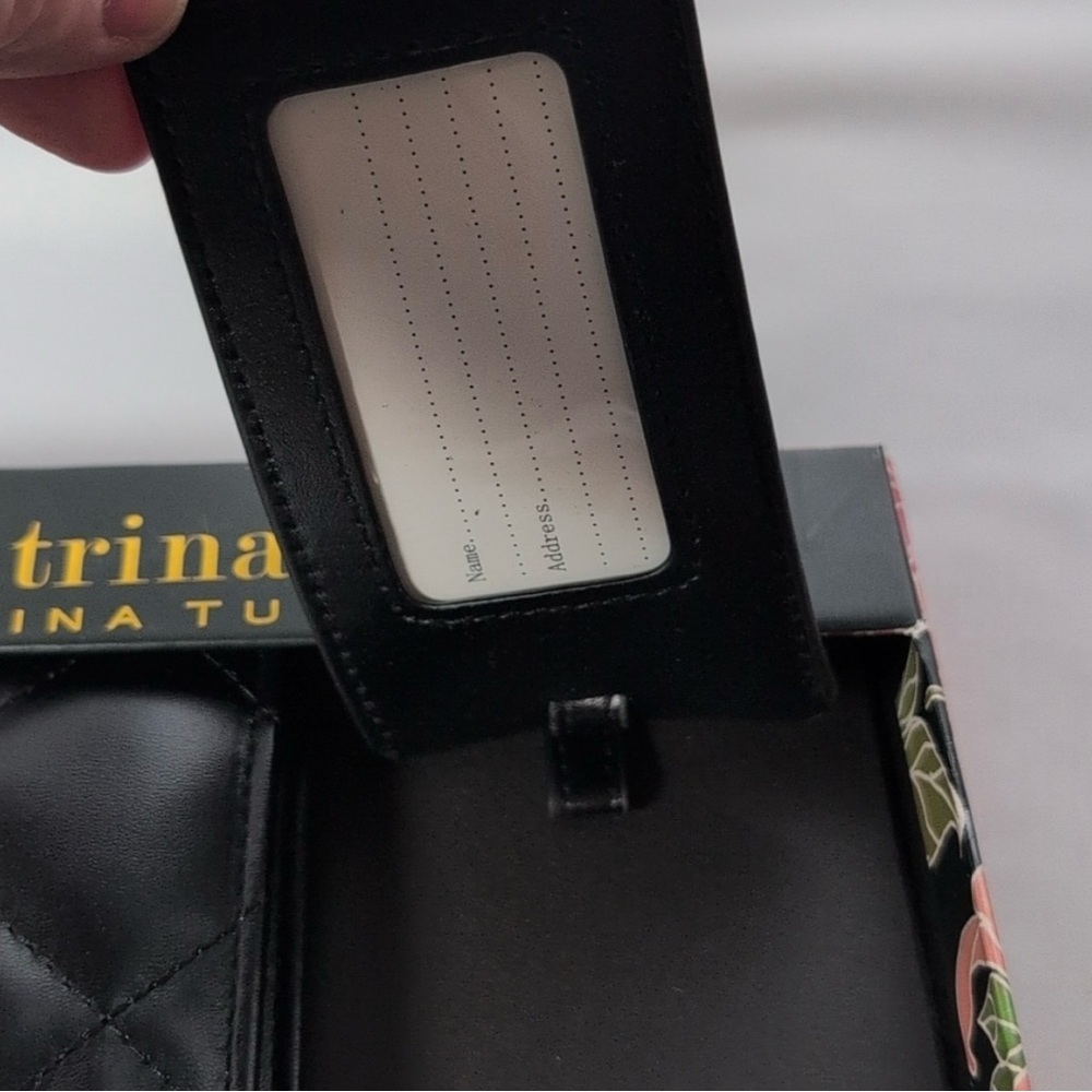 Trina Turk Black Quilted Passport Holder Luggage Tag Set - Picture 12 of 13